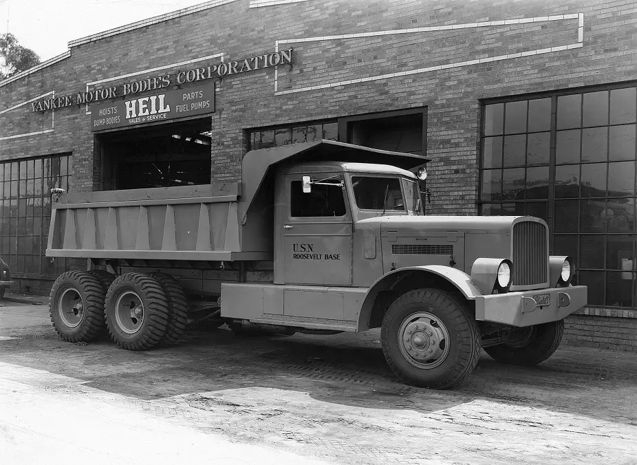 Peterbilt Model 364 during World War II